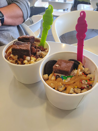 Menchie's - Waterloo