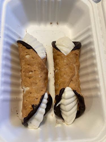 320 Scenic Dr S, Lethbridge, AB T1J 4X6