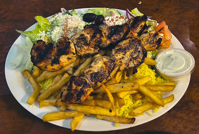 Opinii despre Fireside Deli & Family Restaurant în Kitchener - Hospitality and gastronomy