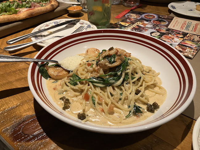 Scaddabush Italian Kitchen & Bar - Hospitality and gastronomy