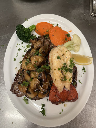 Comentarii opinii despre Capital Pizza and steak house