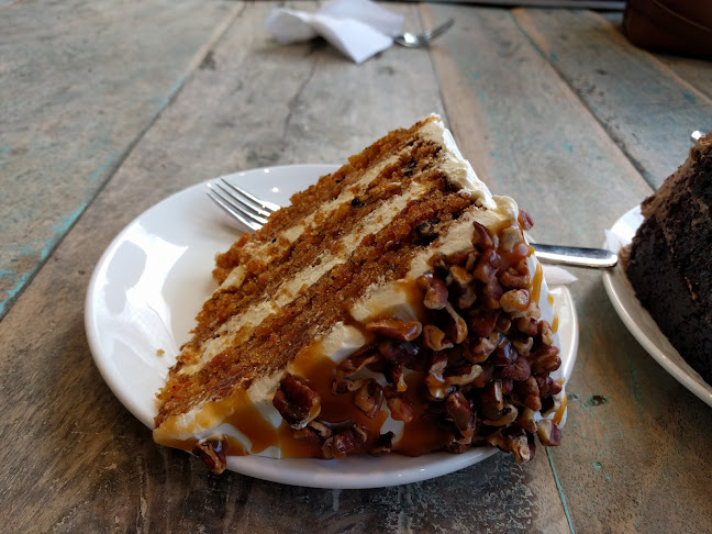 Comentarii opinii despre Bobbette & Belle Artisanal Pastries