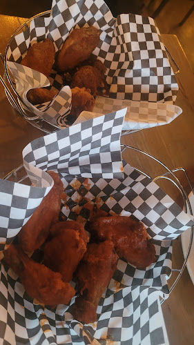 1608 Dundas St E, Whitby, ON L1N 2K8