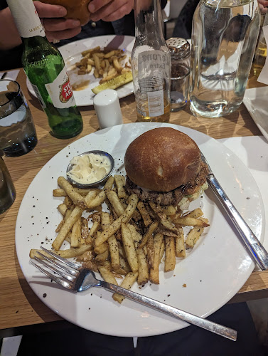 275 Broadway #100, Winnipeg, MB R3C 4M6