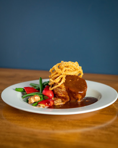 Turtle Jack's Mapleview - Hospitality and gastronomy