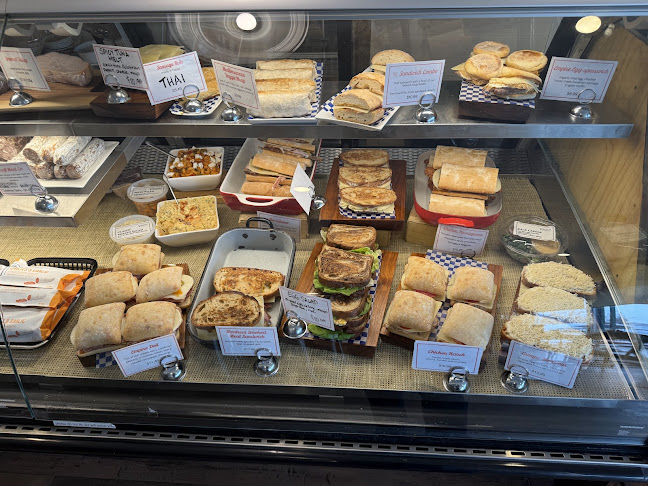 Opinii despre Empire Provisions în Calgary - Hospitality and gastronomy