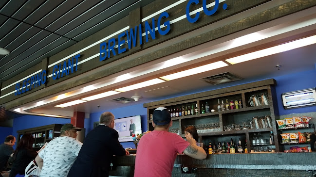 Opinii despre Airport Bar în Thunder Bay - Hospitality and gastronomy