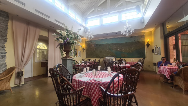 38 Bridge St E, Belleville, ON K8N 2Y7