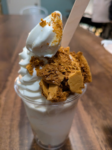 Comentarii opinii despre Soft Peaks Ice Cream