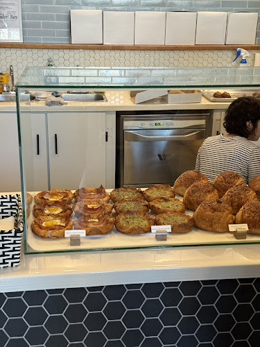 Comentarii opinii despre Swell Bakery