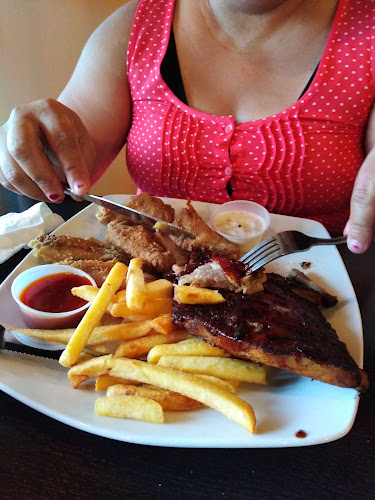 Opinii despre Quick Flame Restaurant and Bar în Oshawa - Hospitality and gastronomy