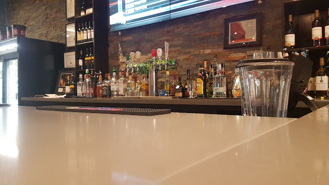 Quick Flame Restaurant and Bar - Oshawa