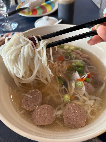 Vina Vietnamese Restaurant - Hospitality and gastronomy