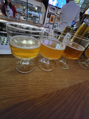 Walrus Pub & Beer Hall