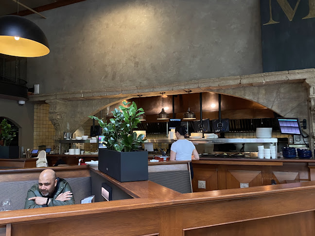 1010 Yates St Suite 1, Victoria, BC V8V 4Y4