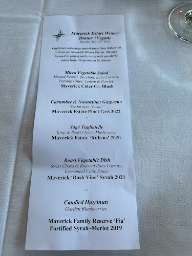 Comentarii opinii despre Kingfishers Waterfront Bar & Grill