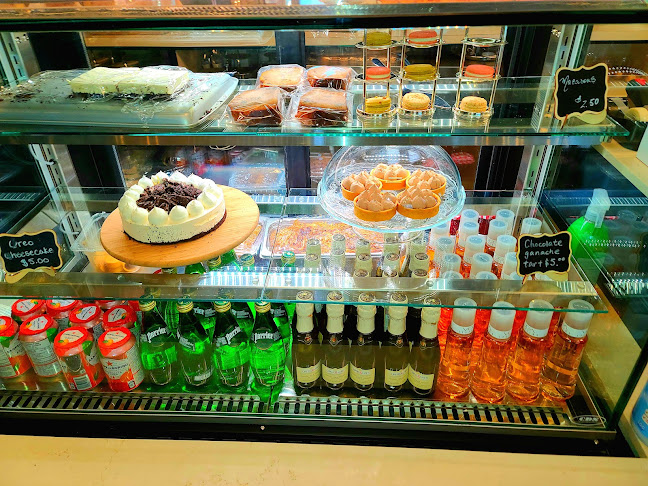 Comentarii opinii despre Hutch Cafe