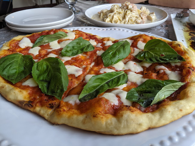 Di Muzio Ristorante - Hospitality and gastronomy