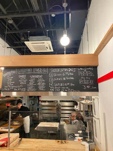 848 Powell St, Vancouver, BC V6A 1H8