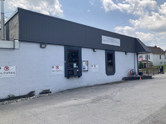 33 Main St N, Waterford, ON N0E 1Y0