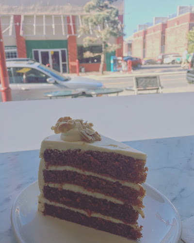 Opinii despre La Roux Patisserie în Victoria - Hospitality and gastronomy