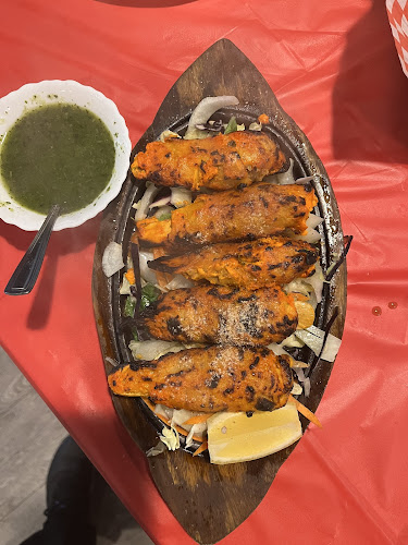 612 Fisgard St, Victoria, BC V8W 1R6