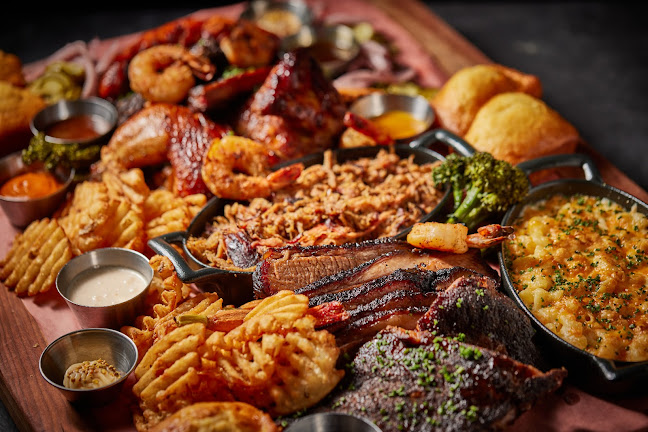 H2 Kitchen + Bar - Vancouver