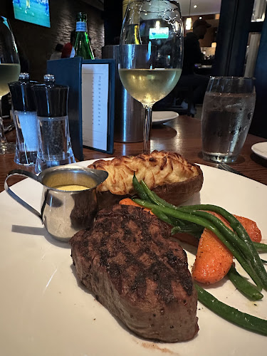 576 Main St, Moncton, NB E1C 0C5