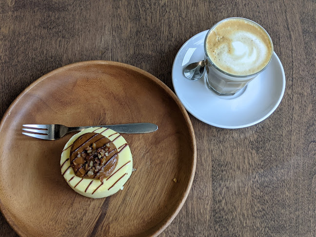 Comentarii opinii despre Halo Espresso Bar