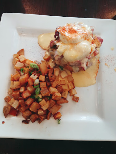 Brick Alley Bistro - Hospitality and gastronomy