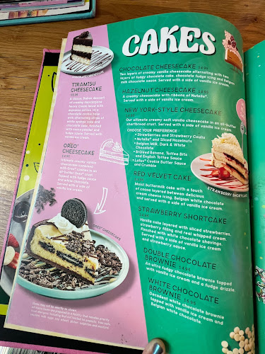 Comentarii opinii despre D Spot Dessert Cafe Calgary 17th Ave