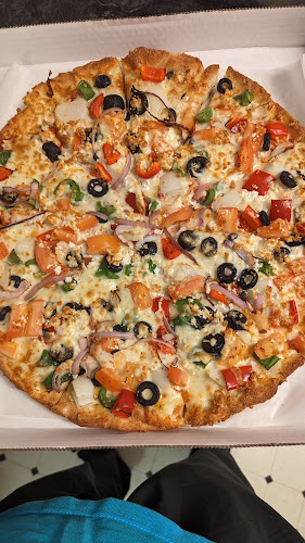 Extreme Donair Pizza - Hospitality and gastronomy