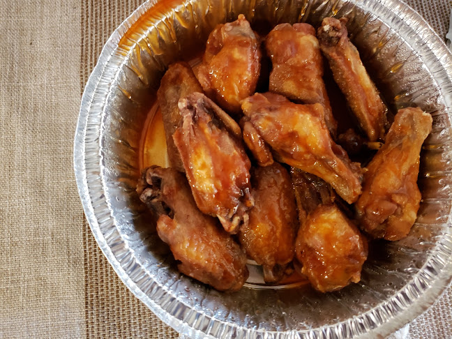 Roadrunner Pizza Whyte Ave - Hospitality and gastronomy