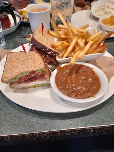 8720 204 St, Langley Twp, BC V1M 2Y5