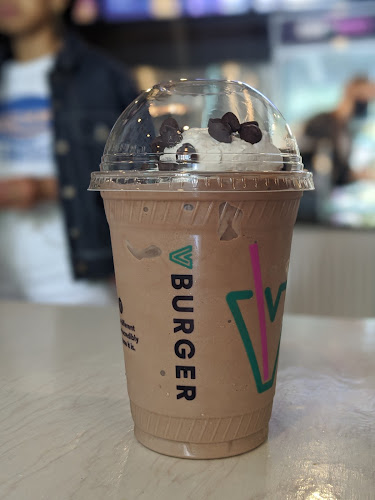 819 17 Ave SW, Calgary, AB T2T 0A1