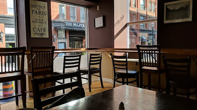 Opinii despre Darlise Cafe în Kitchener - Hospitality and gastronomy