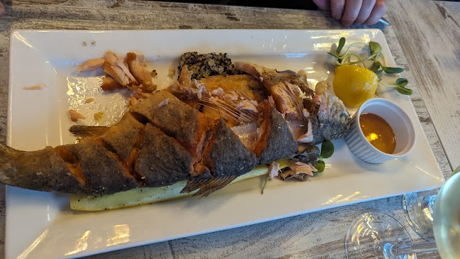 Perla Oyster Bar & Grill - Woodbridge