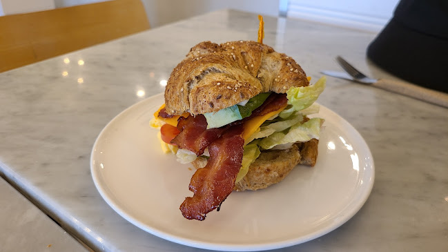 100 Schoolhouse St #111, Coquitlam, BC V3K 6V9