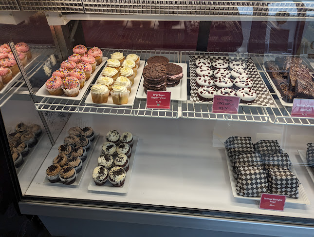 Delish Gluten Free Bakery & Caffé Delish - Hospitality and gastronomy