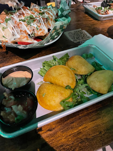 Mangos Kitchen Bar - Vancouver