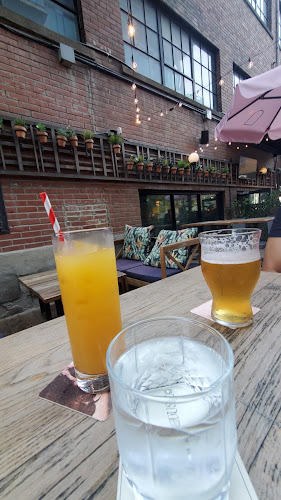 Belfast Love Public House - Toronto