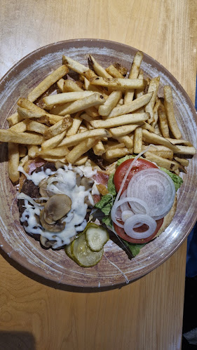 Opinii despre Gloria's Restaurant în Greater Sudbury - Hospitality and gastronomy