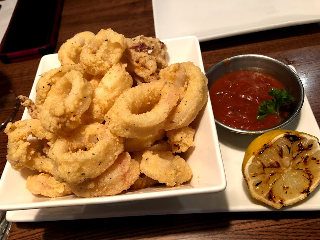 940 Boul. Saint-Jean, Pointe-Claire, QC H9R 5N8