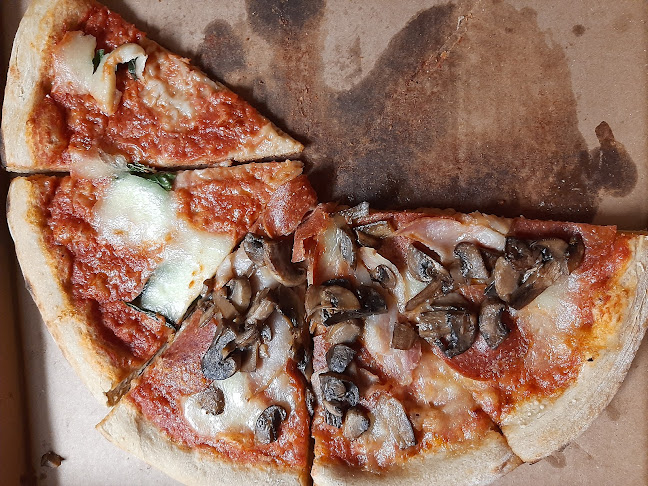 Comentarii opinii despre Pablo's Fine Pizza