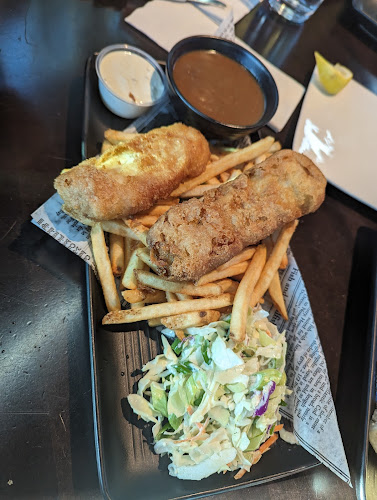BARSIDE Lounge & Grill - Kamloops