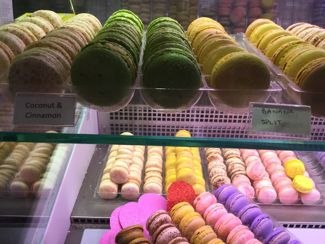 Quelque Chose - Ottawa