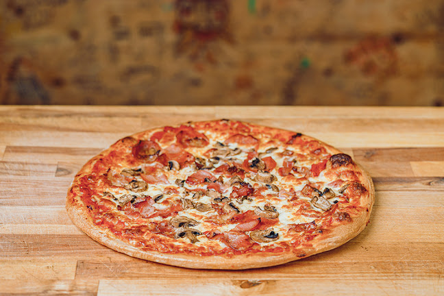 Opinii despre Al's Pizza and Wings în Cambridge - Hospitality and gastronomy