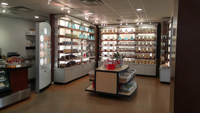 Opinii despre Rocky Mountain Chocolate Pickering în Pickering - Hospitality and gastronomy