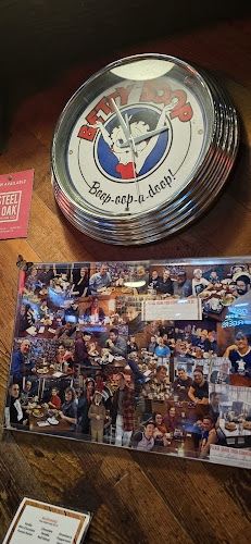 Burger Heaven Restaurant - Hospitality and gastronomy