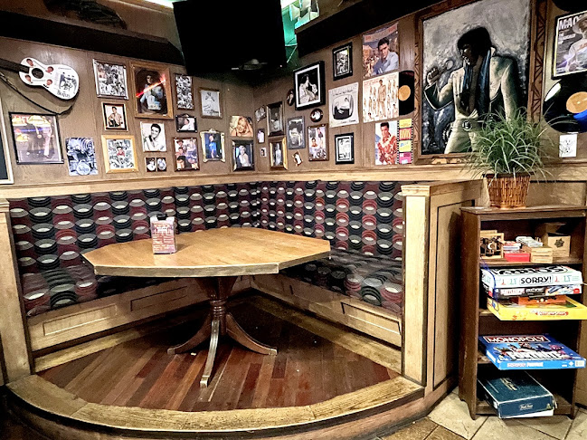 Regal Beagle Pub - Calgary